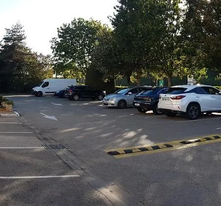 La Berangere 2*