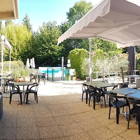Hotel La Bérangère 2*