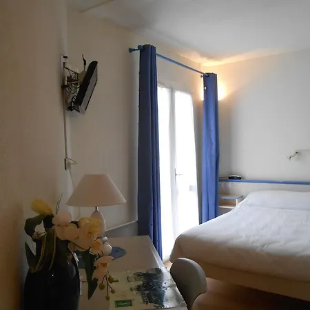 贝红杰酒店 Pérouges